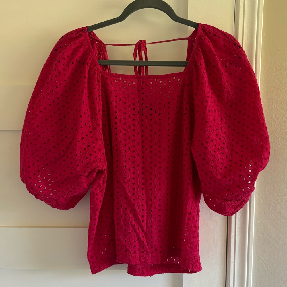 Beautiful 100% cotton, cool, red tone puff sleeve summer top